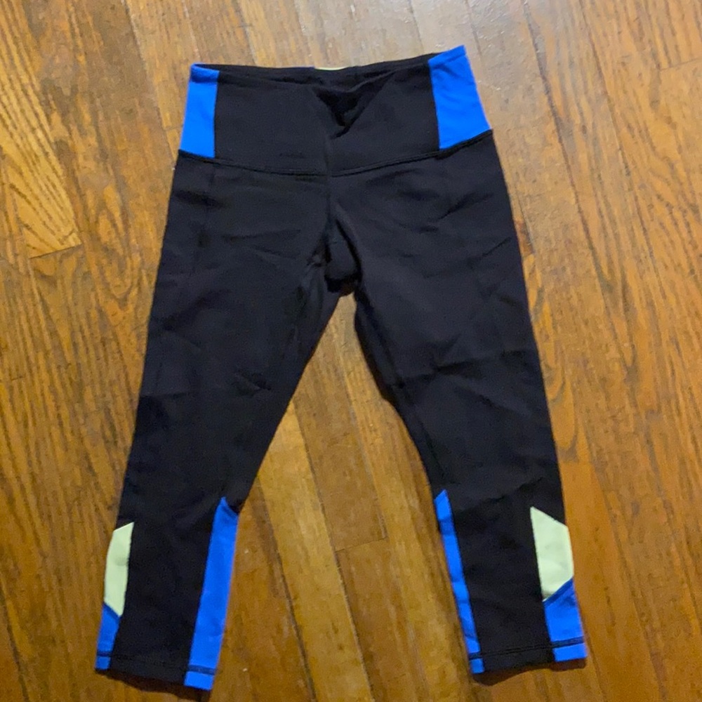 Lululemon cropped leggings